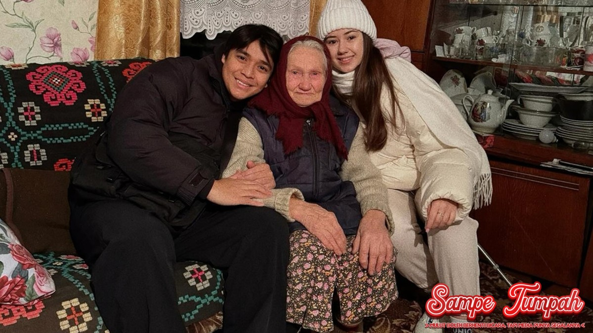 Vika Kolesnaya Dapat Lamaran Billy Syahputra, Siap Menikah!
