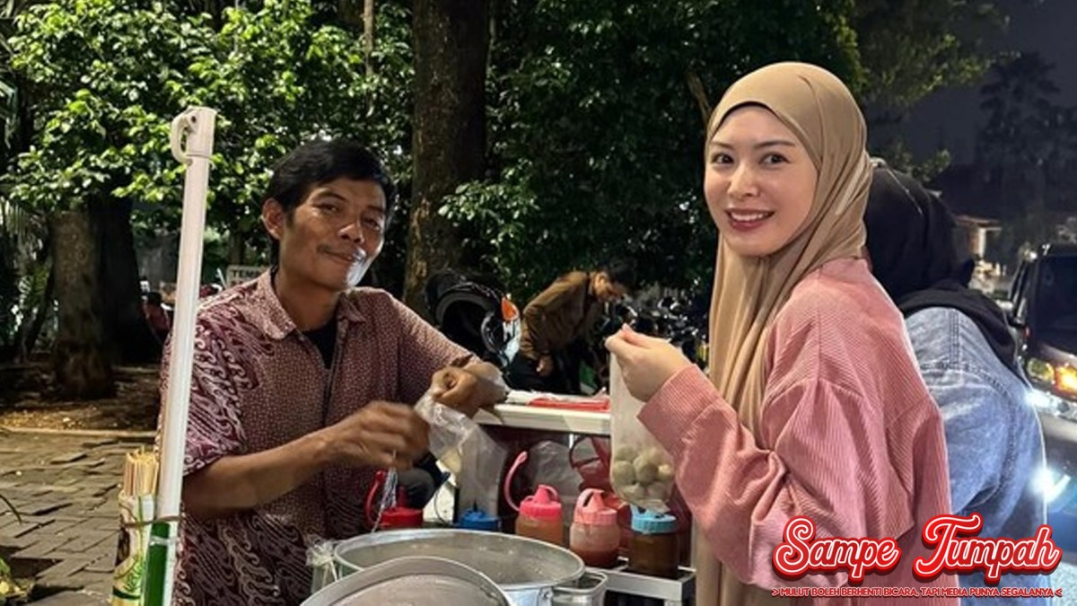 Bukan Restoran Mewah, Ini Camilan Favorit Ayana Moon!
