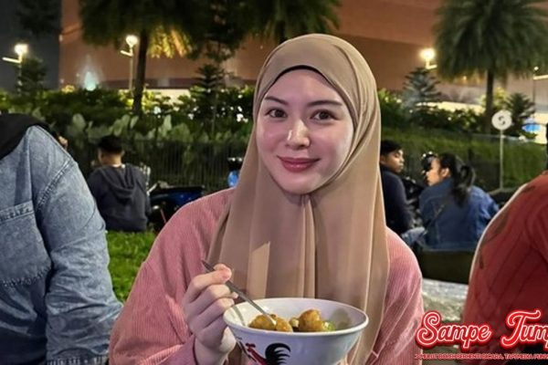 Bukan Restoran Mewah, Ini Camilan Favorit Ayana Moon! Bukan Restoran Mewah, Ini Camilan Favorit Ayana Moon!