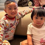Keakraban Cipung & Baby Lily Terekam Manis di Foto Bareng