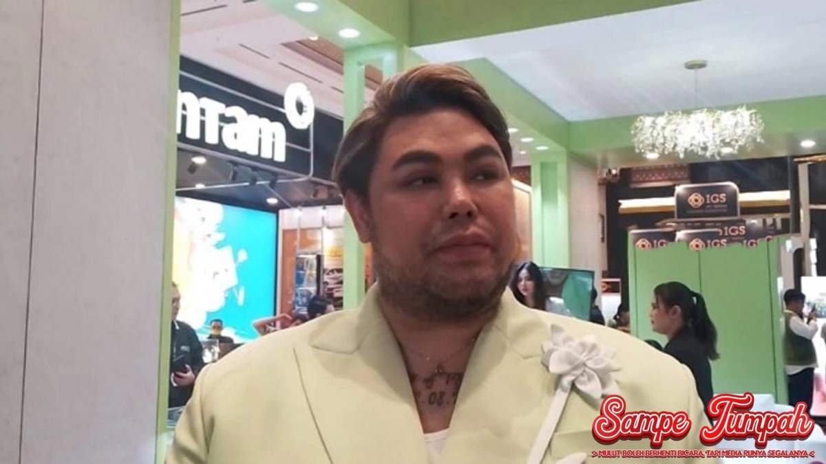 Luna Maya Cantik, Ivan Gunawan Terpesona di Akad Nikah!