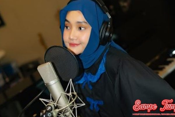 Fatin Shidqia 1 Tahun Vakum Kini Baru Tampil Dewasa