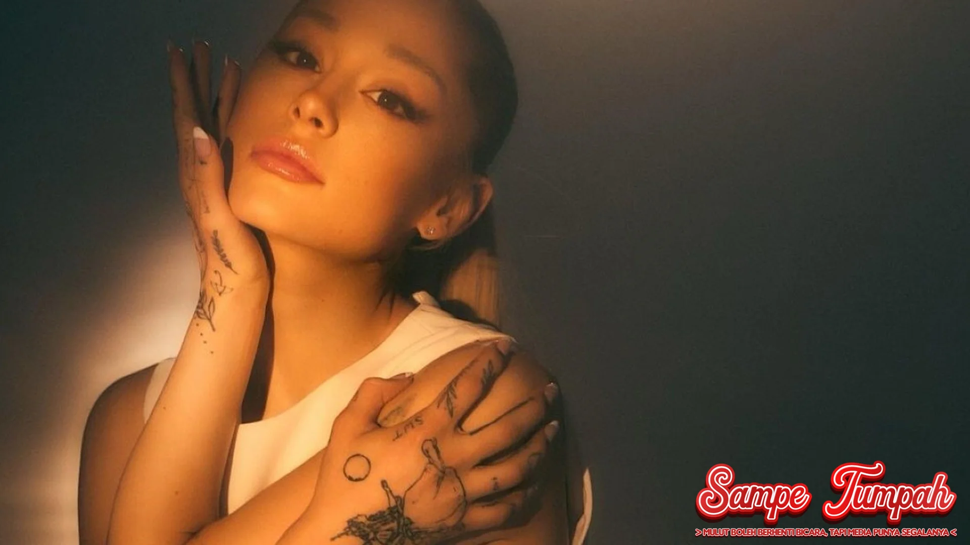 Ariana Grande di Premiere Wicked Singapura 3 Heboh