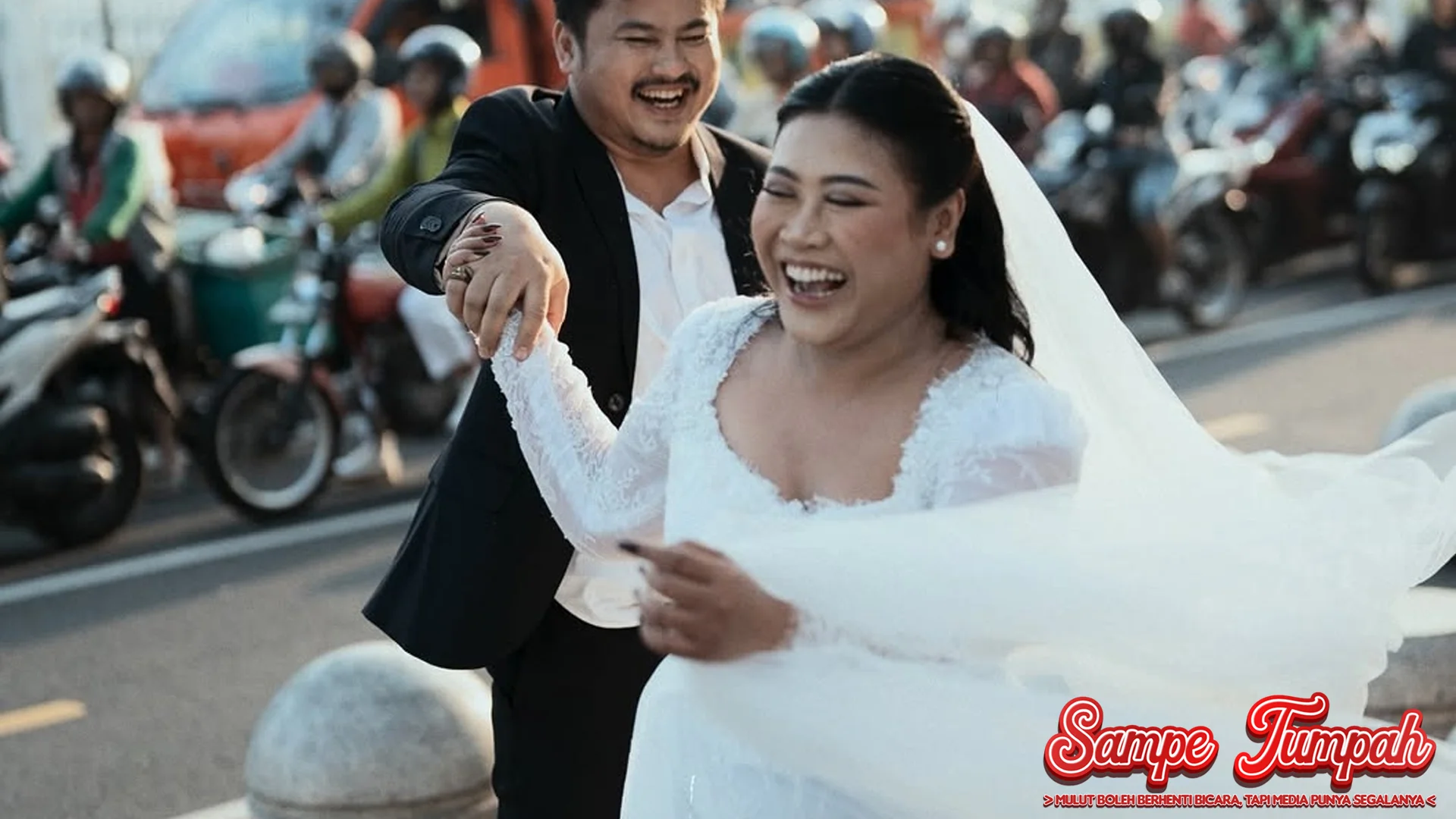 Boiyen dan Rully Anggi Akbar Resmi 2 Mengikat Janji