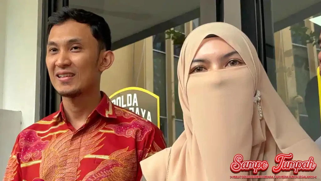 Wardatina Mawa Resmi Gugat 1x Cerai Insanul Fahmi 4 Wardatina Mawa Resmi Gugat 1x Cerai Insanul Fahmi