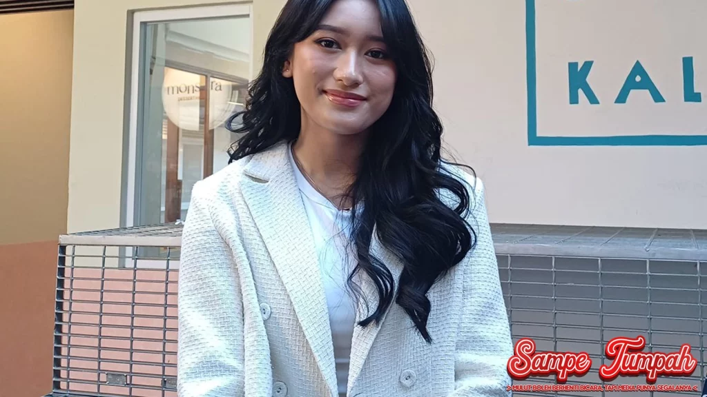 Amanda Caesa di Spotify Radar 2026: Bangga! 4 Amanda Caesa di Spotify Radar 2026: Bangga!